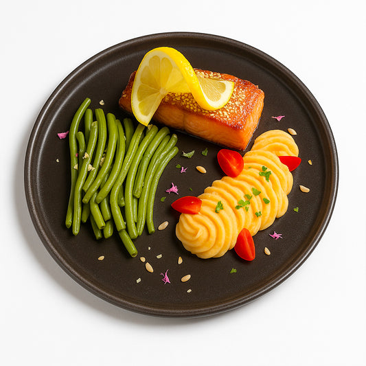 Bol nourrissant au saumon, patate douce et haricots verts vapeur